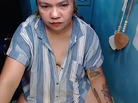 Snapshot of ambersmile chatting on 17, 12, 2025 ambersmile online show from 17, 12, 2025