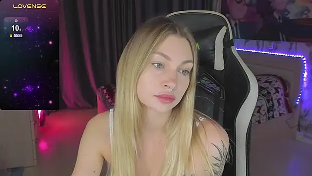 BiMolly online show from 8, 12, 2024