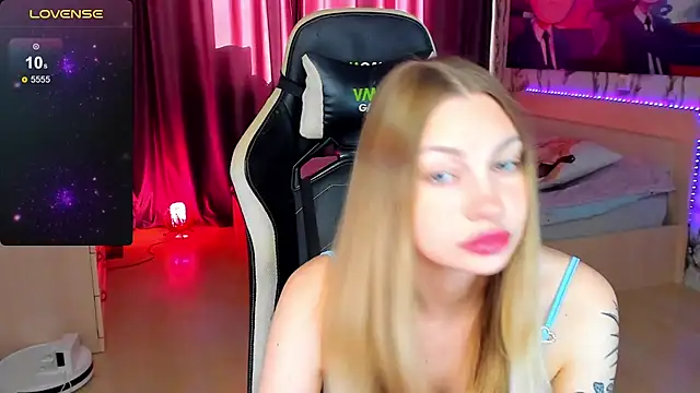 BiMolly online show from 11, 9, 2025