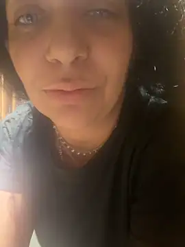 PichyPrettyPussy online show from 2, 3, 2026