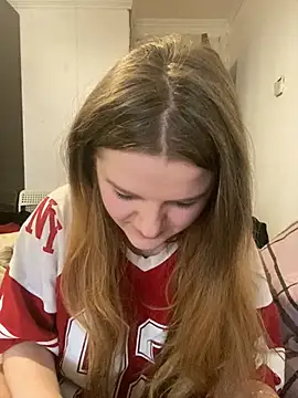 Snapshot of -MimmiLissa- chatting on 7, 4, 2026 -MimmiLissa- online show from 7, 4, 2026