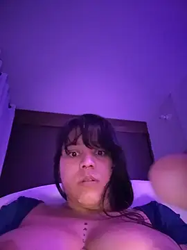 Naiara sex online show from 30, 11, 2025