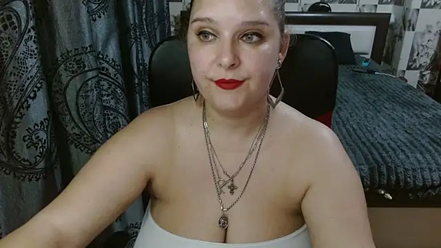 Snapshot of Boolochka chatting on 6, 6, 2026 Boolochka online show from 6, 6, 2026