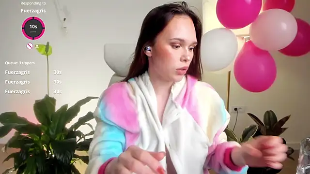 Snapshot of Pokemeboy chatting on 5, 3, 2025 Pokemeboy online show from 5, 3, 2025