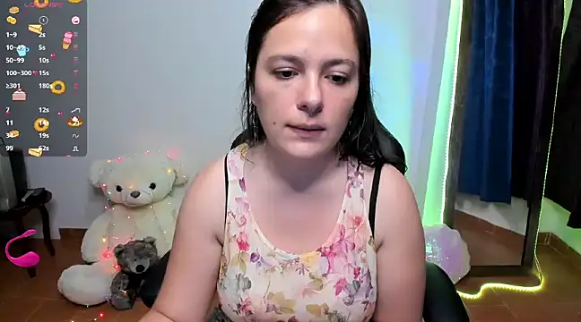 Snapshot of angelaagomez chatting on 22, 2, 2025 angelaagomez online show from 22, 2, 2025