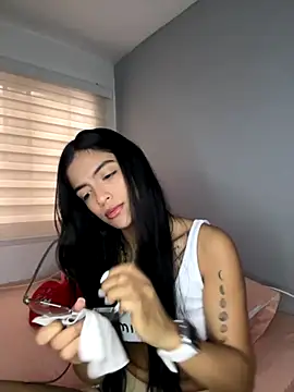 Sammy pink online show from 22, 9, 2025