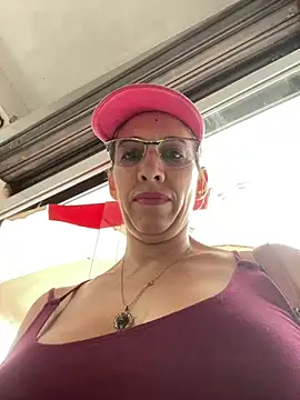 Gatitacarlita online show from 29, 1, 2025