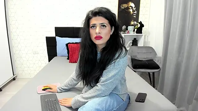 Snapshot of Heidix chatting on 14, 4, 2026 Heidix online show from 14, 4, 2026