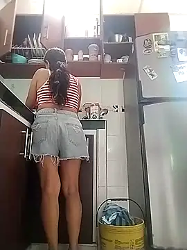 Bootycallhot online show from 4, 3, 2026