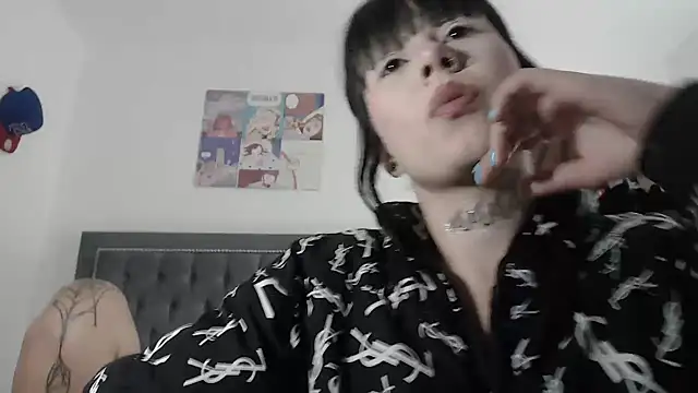 dulce maria x online show from 26, 2, 2025