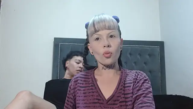 dulce maria x online show from 8, 4, 2026