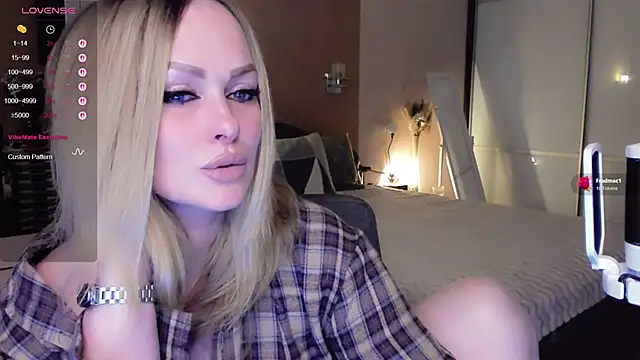 Snapshot of Libby_Nora chatting on 3, 2, 2026 Libby Nora online show from 3, 2, 2026