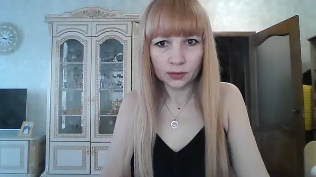 Snapshot of BarbaraKim chatting on 28, 4, 2026 BarbaraKim online show from 28, 4, 2026