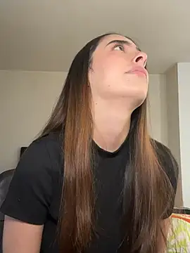 Snapshot of swrennn19 chatting on 20, 1, 2025 swrennn19 online show from 20, 1, 2025