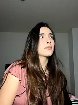 Snapshot of swrennn19 chatting on 18, 9, 2025 swrennn19 online show from 18, 9, 2025