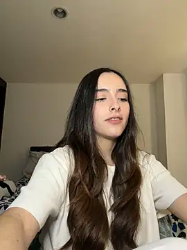 Snapshot of swrennn19 chatting on 26, 10, 2025 swrennn19 online show from 26, 10, 2025