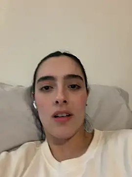 Snapshot of swrennn19 chatting on 10, 3, 2026 swrennn19 online show from 10, 3, 2026