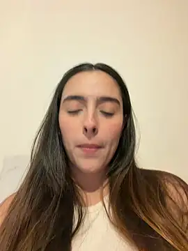 Snapshot of swrennn19 chatting on 12, 3, 2026 swrennn19 online show from 12, 3, 2026