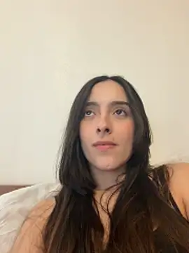 Snapshot of swrennn19 chatting on 28, 3, 2026 swrennn19 online show from 28, 3, 2026