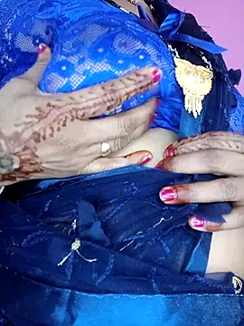 Snapshot of INDIANDESIMATURE chatting on 25, 3, 2026 INDIANDESIMATURE online show from 25, 3, 2026