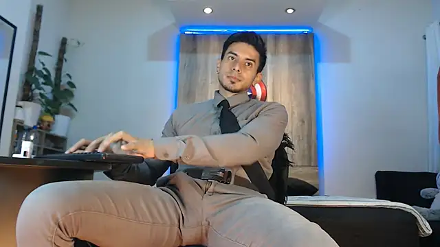 Snapshot of Andrew_4_ chatting on 12, 3, 2026 Andrew 4 online show from 12, 3, 2026