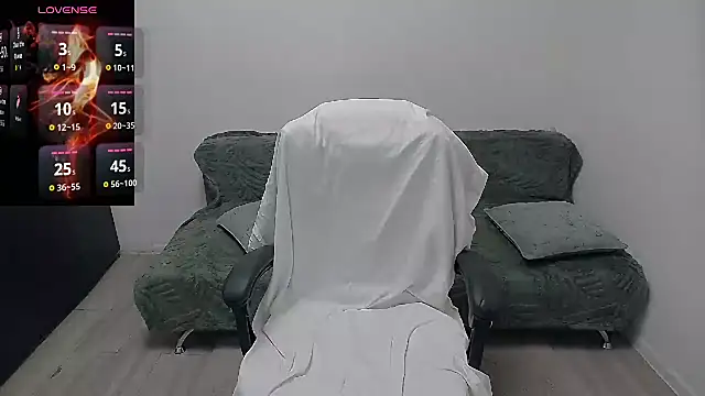 erikaerika online show from 18, 5, 2026