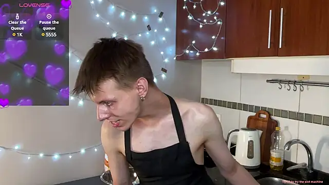 Snapshot of vladdymeow chatting on 13, 12, 2024 vladdymeow online show from 13, 12, 2024