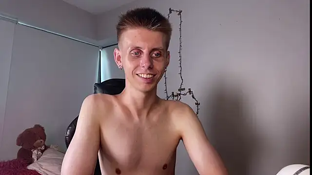 Snapshot of vladdymeow chatting on 3, 1, 2025 vladdymeow online show from 3, 1, 2025