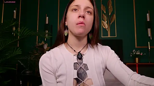 Eille Elfie online show from 7, 11, 2025