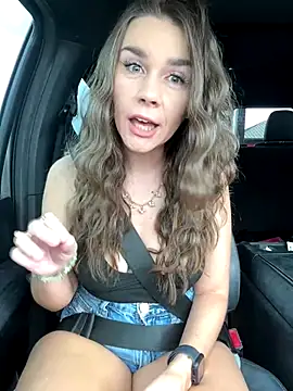 MaggyMayI online show from 2, 12, 2025