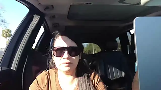 Snapshot of Foglove69 chatting on 19, 2, 2026 Foglove69 online show from 19, 2, 2026