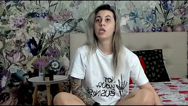 RoseDiamond06 online show from 29, 1, 2025