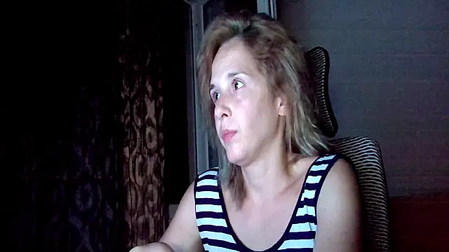Snapshot of SexxyLety chatting on 28, 6, 2026 SexxyLety online show from 28, 6, 2026