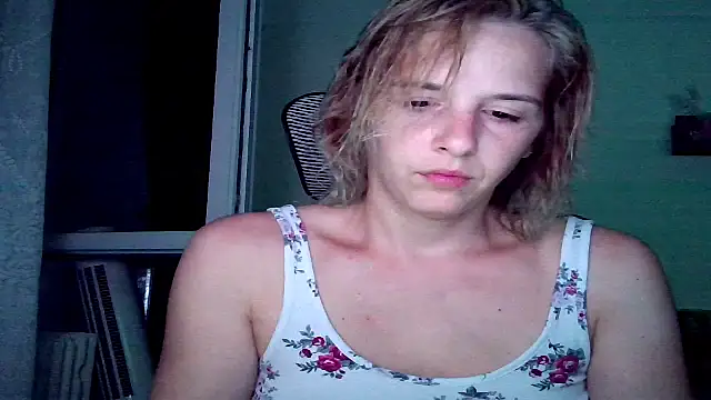 Snapshot of SexxyLety chatting on 15, 7, 2026 SexxyLety online show from 15, 7, 2026
