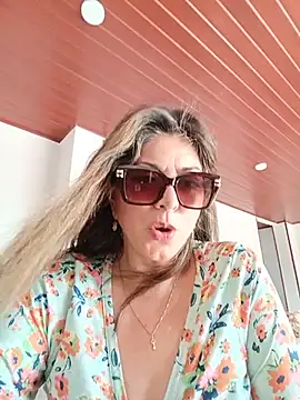 emma tour online show from 18, 7, 2026