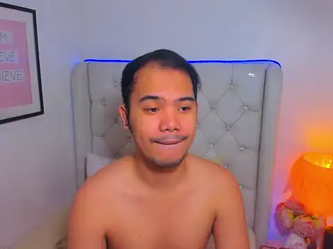 Snapshot of AsianZero chatting on 20, 3, 2026 AsianZero online show from 20, 3, 2026