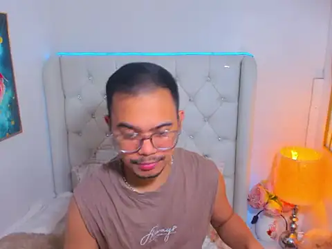 Snapshot of AsianZero chatting on 26, 4, 2026 AsianZero online show from 26, 4, 2026