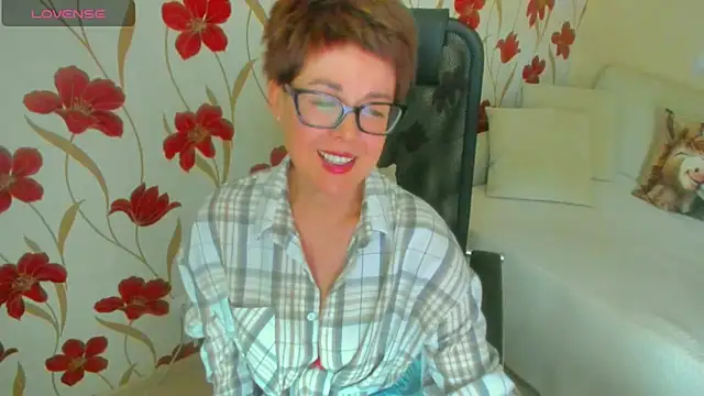 Snapshot of JennAlison chatting on 13, 3, 2026 JennAlison online show from 13, 3, 2026