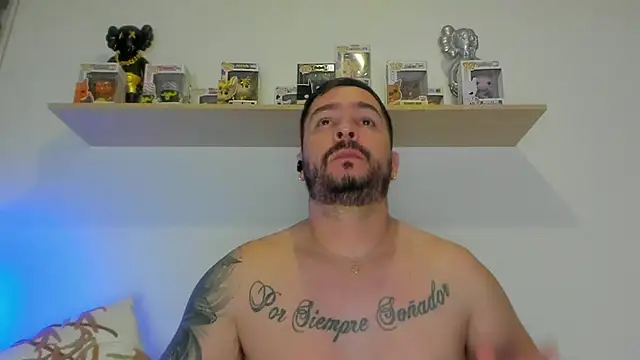 Snapshot of camilo_restrepo21 chatting on 5, 4, 2026 camilo restrepo21 online show from 5, 4, 2026