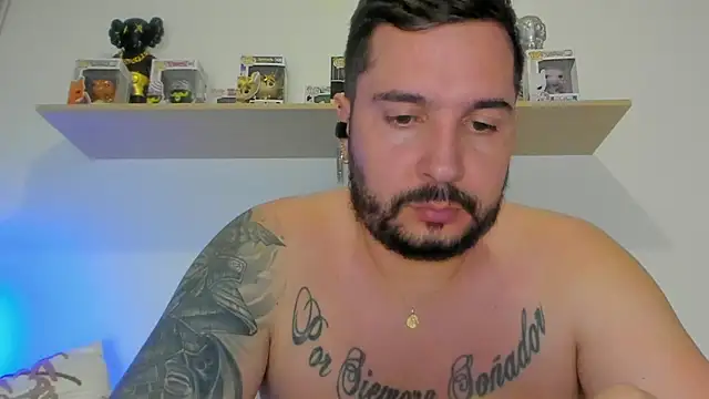 Snapshot of camilo_restrepo21 chatting on 8, 4, 2026 camilo restrepo21 online show from 8, 4, 2026