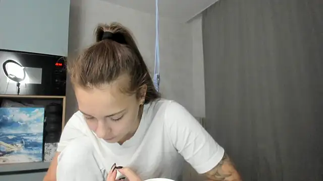 why again me online show from 27, 9, 2025