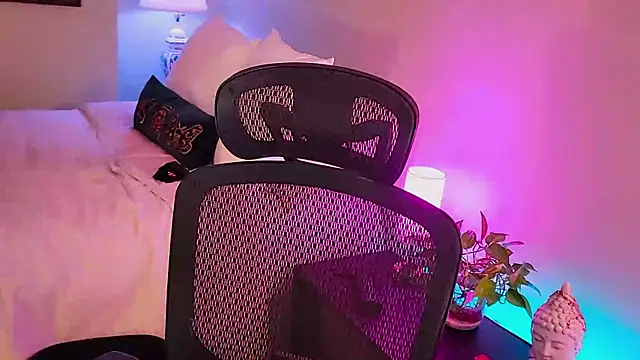 Wonderful Woman online show from 22, 10, 2025