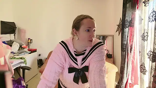 Snapshot of kisicaxx chatting on 27, 1, 2025 kisicaxx online show from 27, 1, 2025