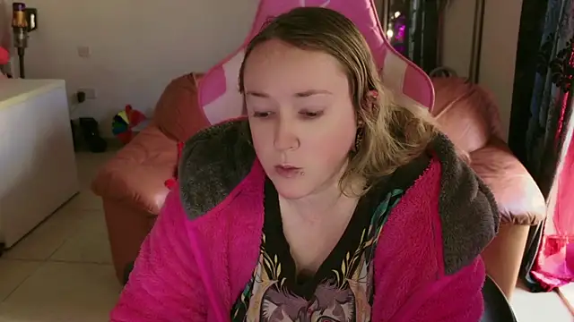 Snapshot of kisicaxx chatting on 31, 1, 2025 kisicaxx online show from 31, 1, 2025