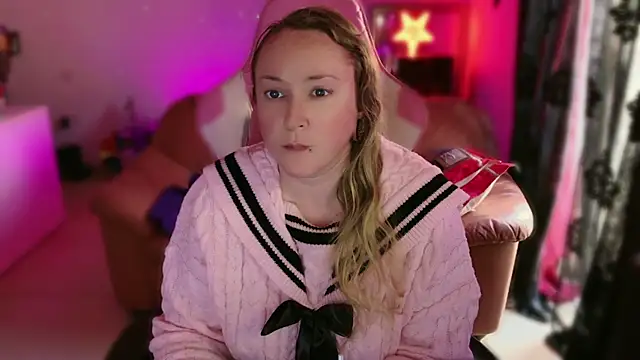 Snapshot of kisicaxx chatting on 3, 3, 2025 kisicaxx online show from 3, 3, 2025