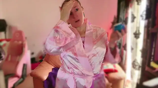 Snapshot of kisicaxx chatting on 10, 3, 2025 kisicaxx online show from 10, 3, 2025