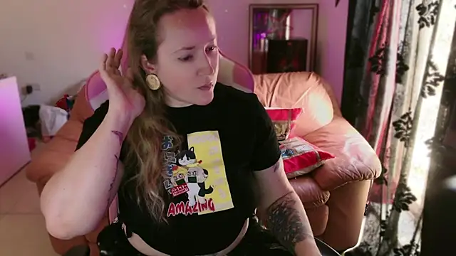 Snapshot of kisicaxx chatting on 21, 3, 2025 kisicaxx online show from 21, 3, 2025