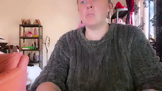 Snapshot of kisicaxx chatting on 10, 3, 2026 kisicaxx online show from 10, 3, 2026