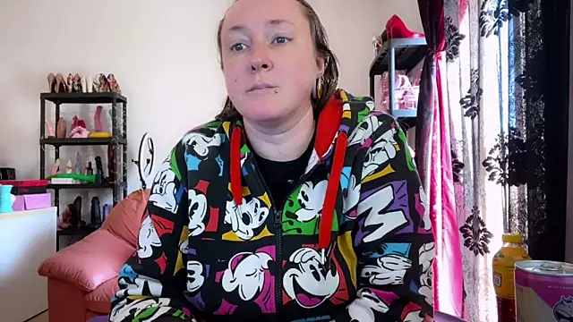 Snapshot of kisicaxx chatting on 27, 3, 2026 kisicaxx online show from 27, 3, 2026