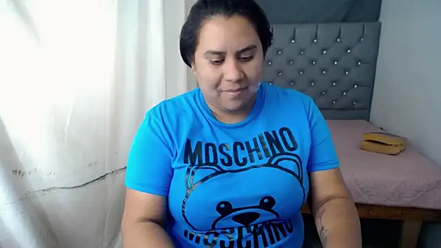 hotlesby4uxxx online show from 8, 1, 2025